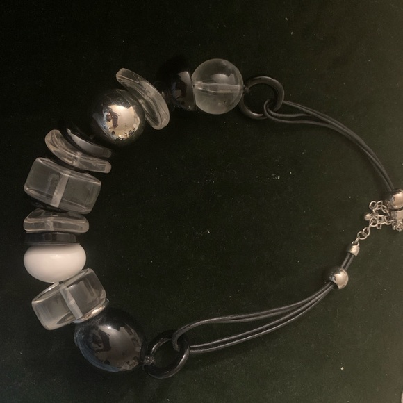 Necklace - Picture 1 of 1